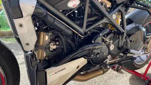 Ducati Streetfighter (2009 - 12)  (9)