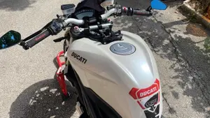 Ducati Streetfighter (2009 - 12)  (13)