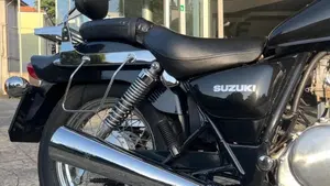 Suzuki Marauder GZ 250  (8)