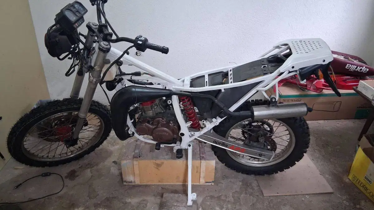 Aprilia Tuareg 125 (1985 - 90)  (5)
