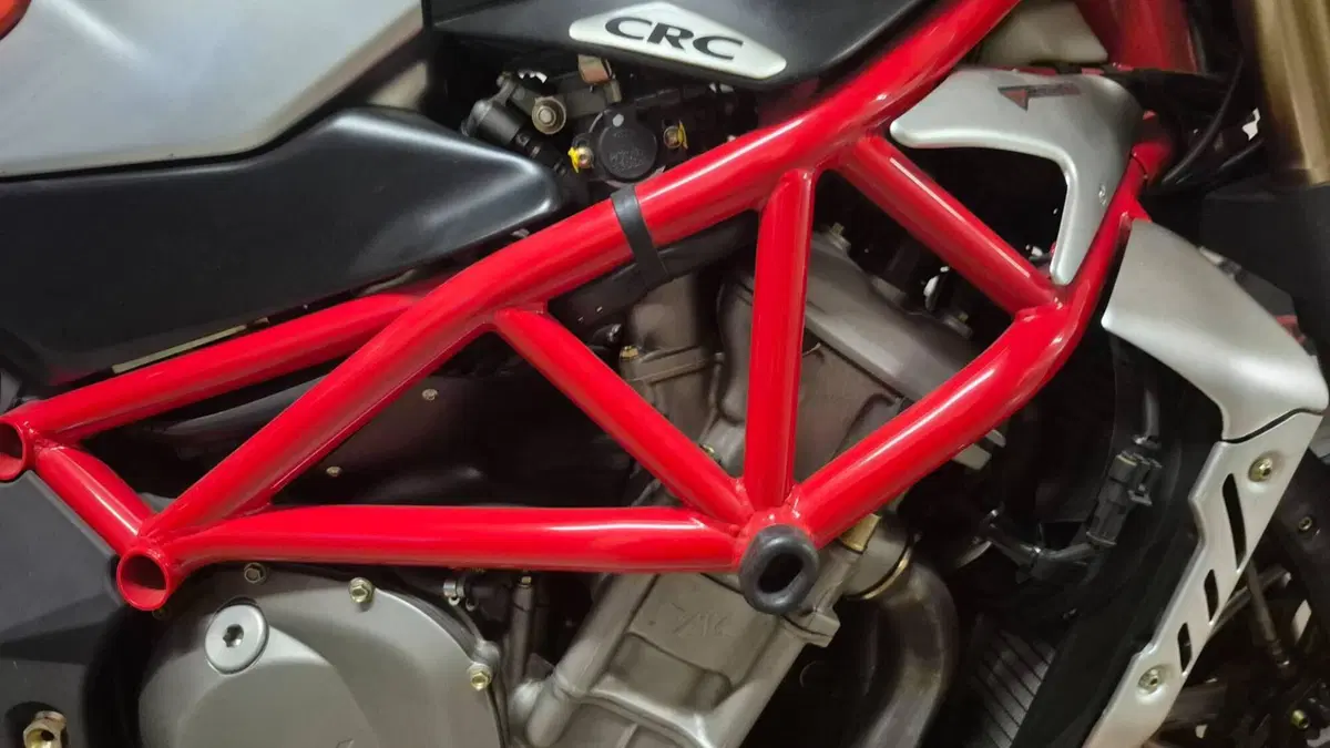 MV Agusta Brutale 910 S (2005 - 11)  (10)