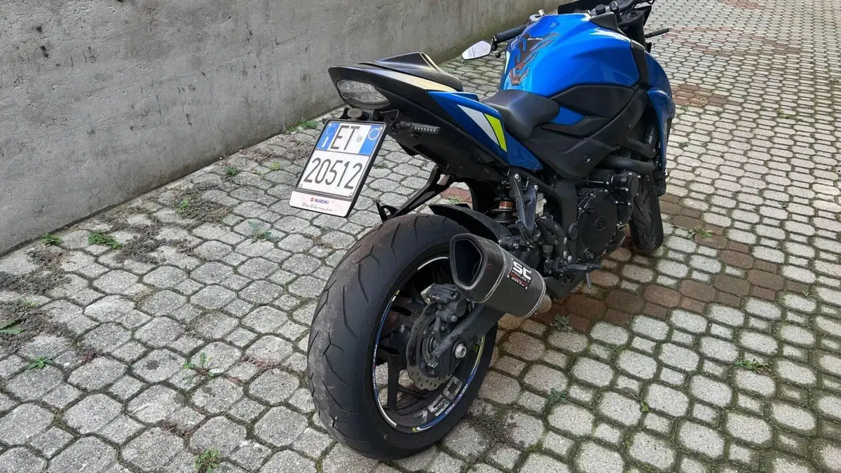 Suzuki GSX S 750 Yugen (2018 - 20)  (6)