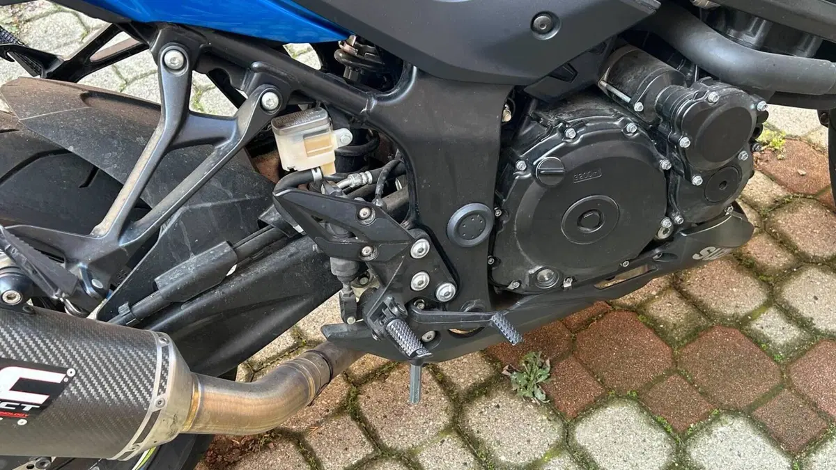 Suzuki GSX S 750 Yugen (2018 - 20)  (11)