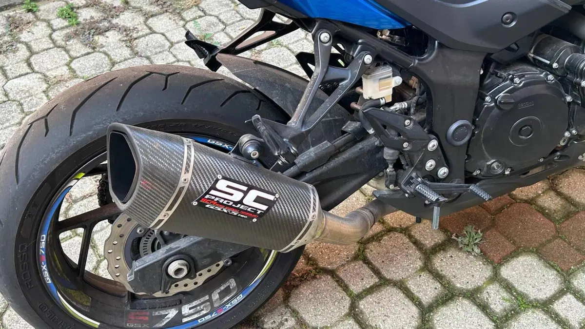 Suzuki GSX S 750 Yugen (2018 - 20)  (12)