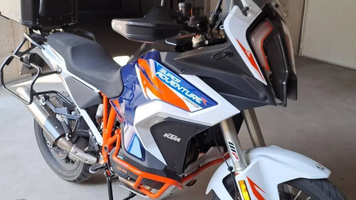 KTM 1290 Super Adventure R (2021)  (4)