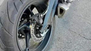 Triumph Street Triple 765 R (2023 - 26)  (13)