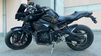 Yamaha MT-10 (2017 - 20) usata