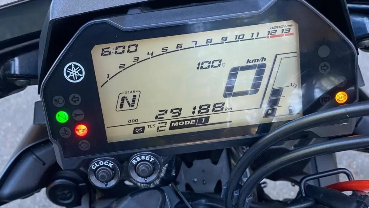 Yamaha MT-10 (2017 - 20)  (3)