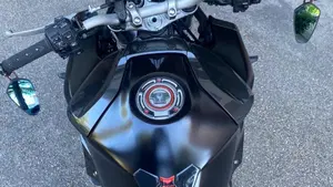 Yamaha MT-10 (2017 - 20)  (6)