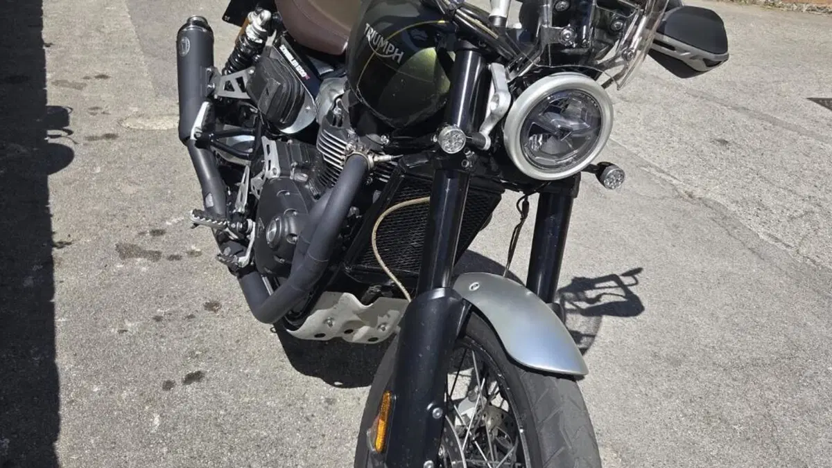 Triumph Scrambler 1200 XC (2019 - 20)  (2)