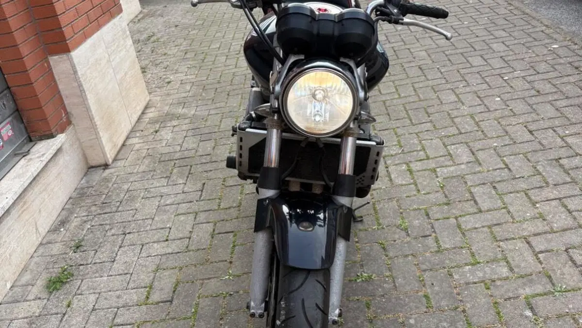 Honda Hornet 900 