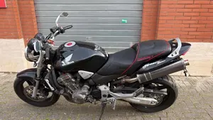 Honda Hornet 900  (6)