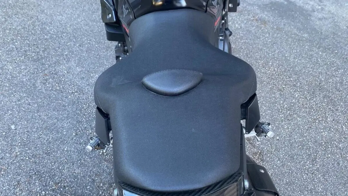 Yamaha MT-10 (2017 - 20)  (10)