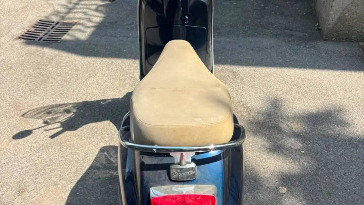 Vespa LX 125 i.e. (2009 - 12)  (5)