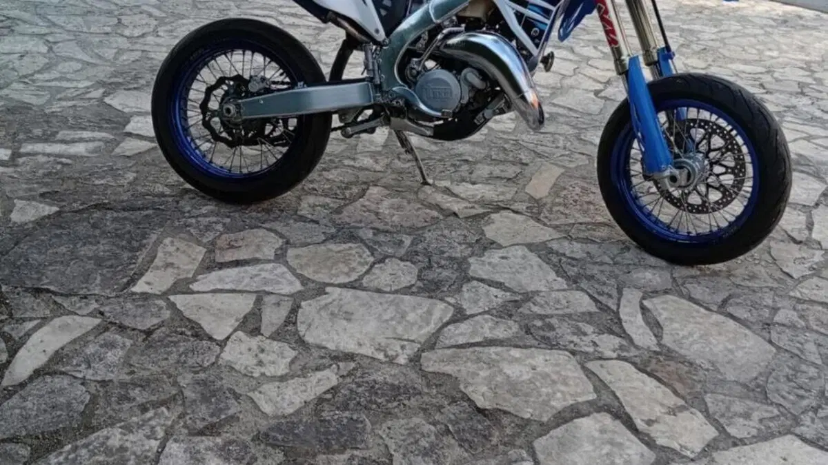 Tm Moto EN 125 Fi 2t (2022)  (2)