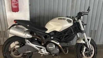 Ducati Monster 696 (2008 - 13) usata
