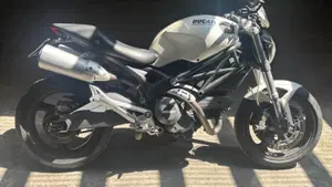 Ducati Monster 696 (2008 - 13)  (5)