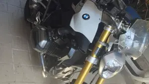 Bmw R 1200 R (2015 - 16)  (5)