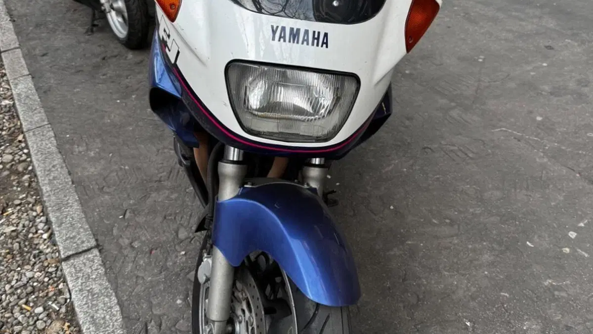 Yamaha  