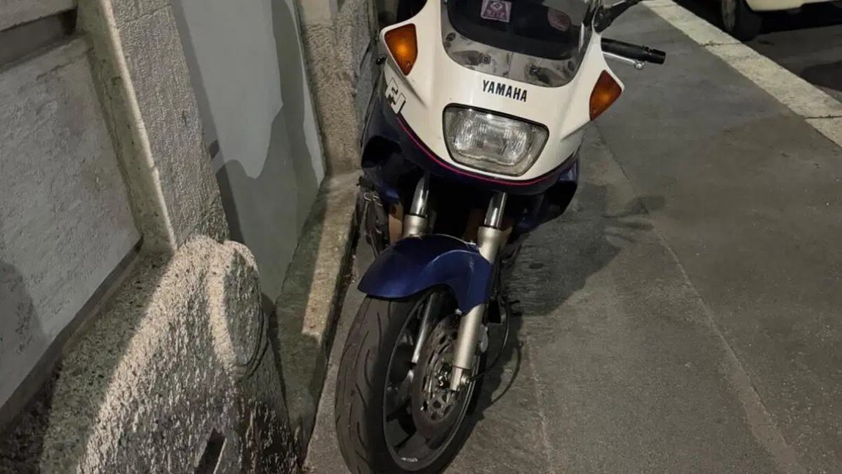 Yamaha   (6)