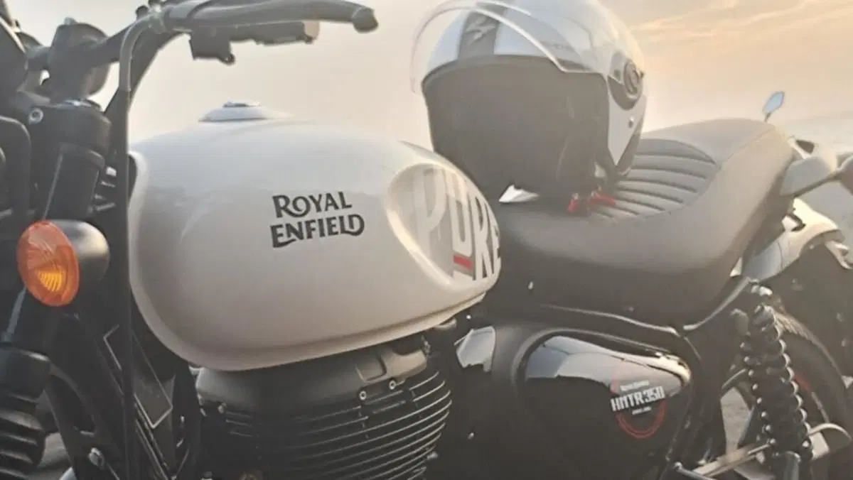 Royal Enfield HNTR 350 (2022 - 26)  (3)