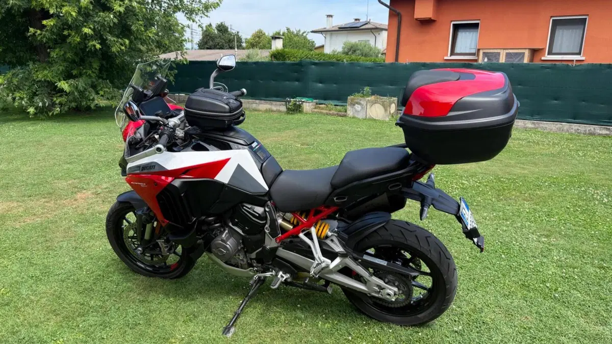 Ducati Multistrada V4 (2021 - 24)  (8)