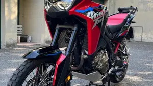 Honda Africa Twin CRF 1100L ES (2024 - 26)  (8)