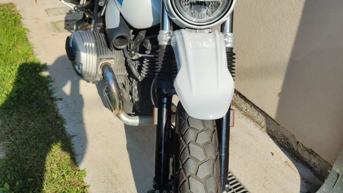 Bmw R nineT Urban GS (2021 - 24)  (2)