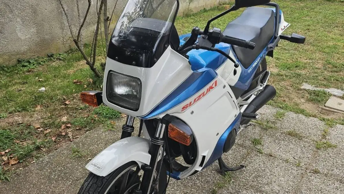 Suzuki  