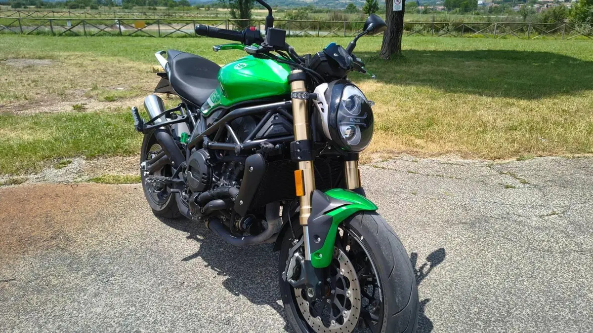 Benelli 752 S (2022 - 25) 
