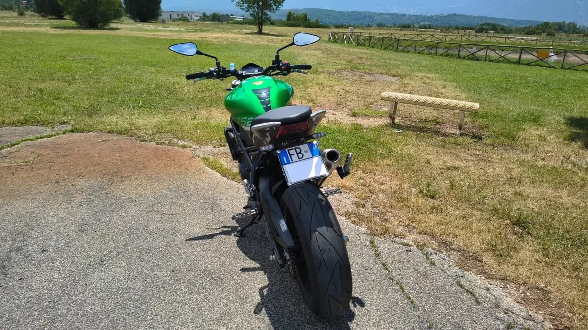 Benelli 752 S (2022 - 25)  (4)