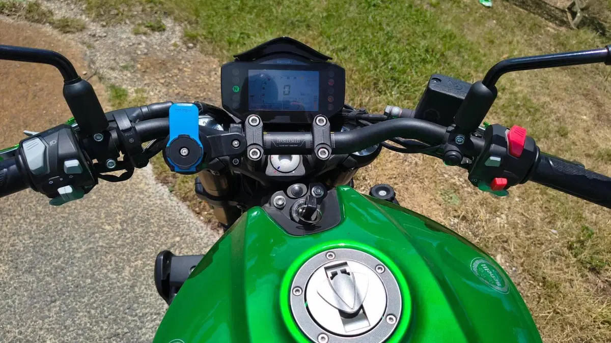 Benelli 752 S (2022 - 25)  (5)