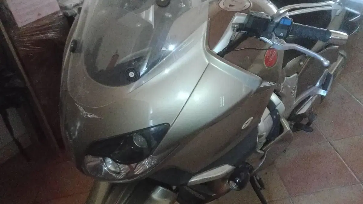 Moto Guzzi Norge 1200 (2006 - 10) 