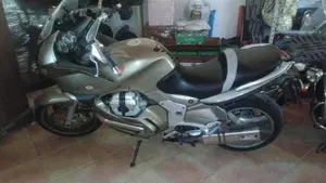 Moto Guzzi Norge 1200 (2006 - 10)  (3)