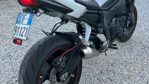Yamaha FZ1 Fazer (2006 - 16)  (5)