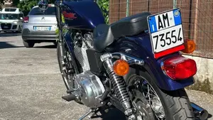 Harley-Davidson   (3)