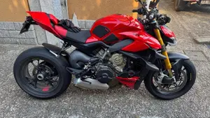 Ducati Streetfighter V4 S (2023 - 24)  (2)