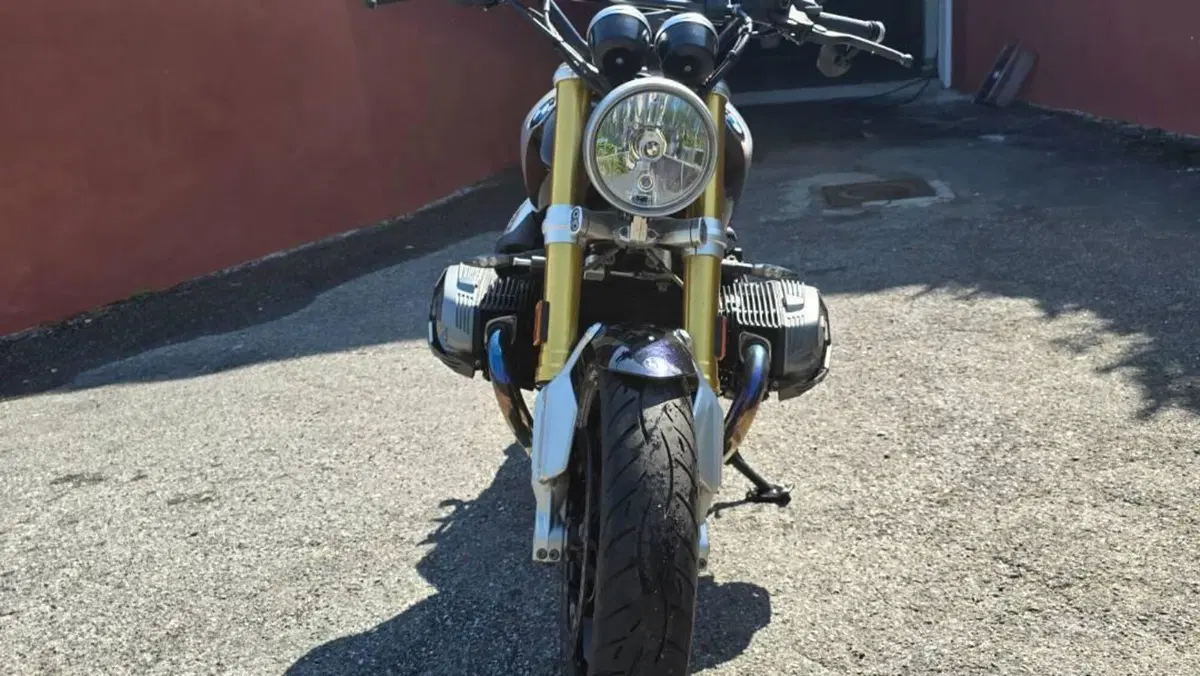 Bmw R nineT 1200 Racer (2017 - 20)  (3)