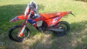 KTM 350 EXC-F (2024) 