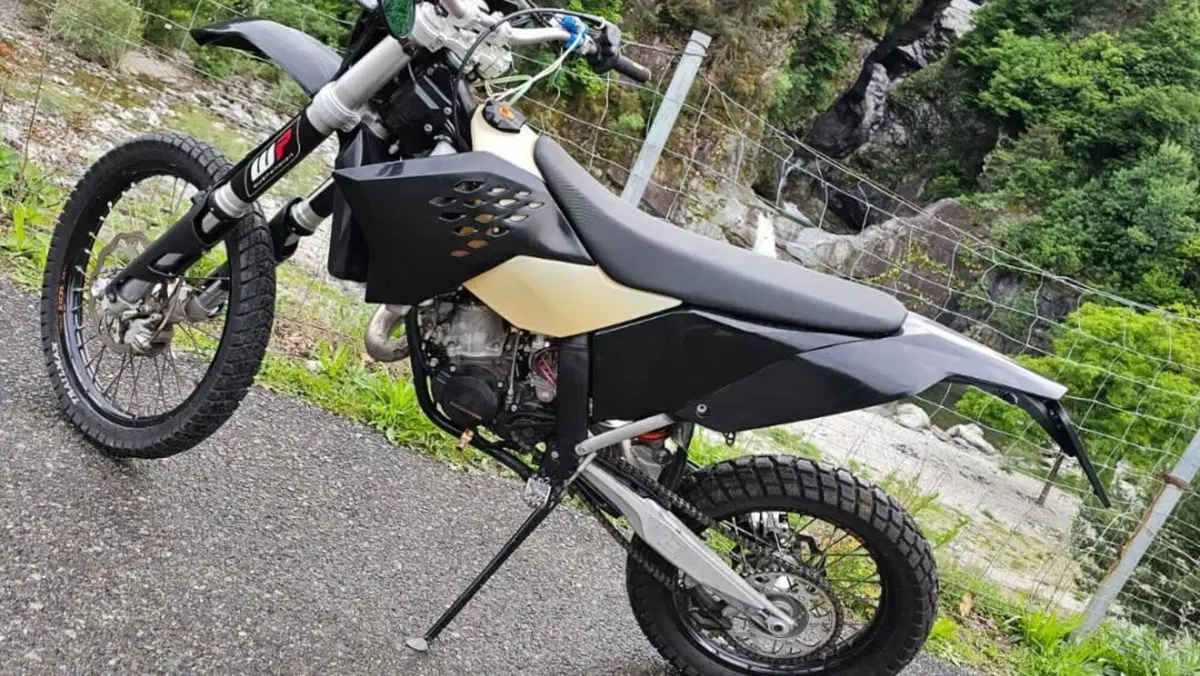 KTM 125 EXC (2010) 