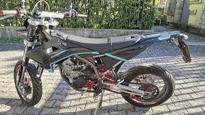 Fantic Motor Motard 125 Performance 4t (2020)  (3)