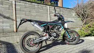 Fantic Motor Motard 125 Performance 4t (2020)  (5)