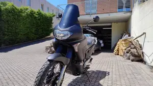 Honda Transalp XL 650V (2005 - 06)  (2)
