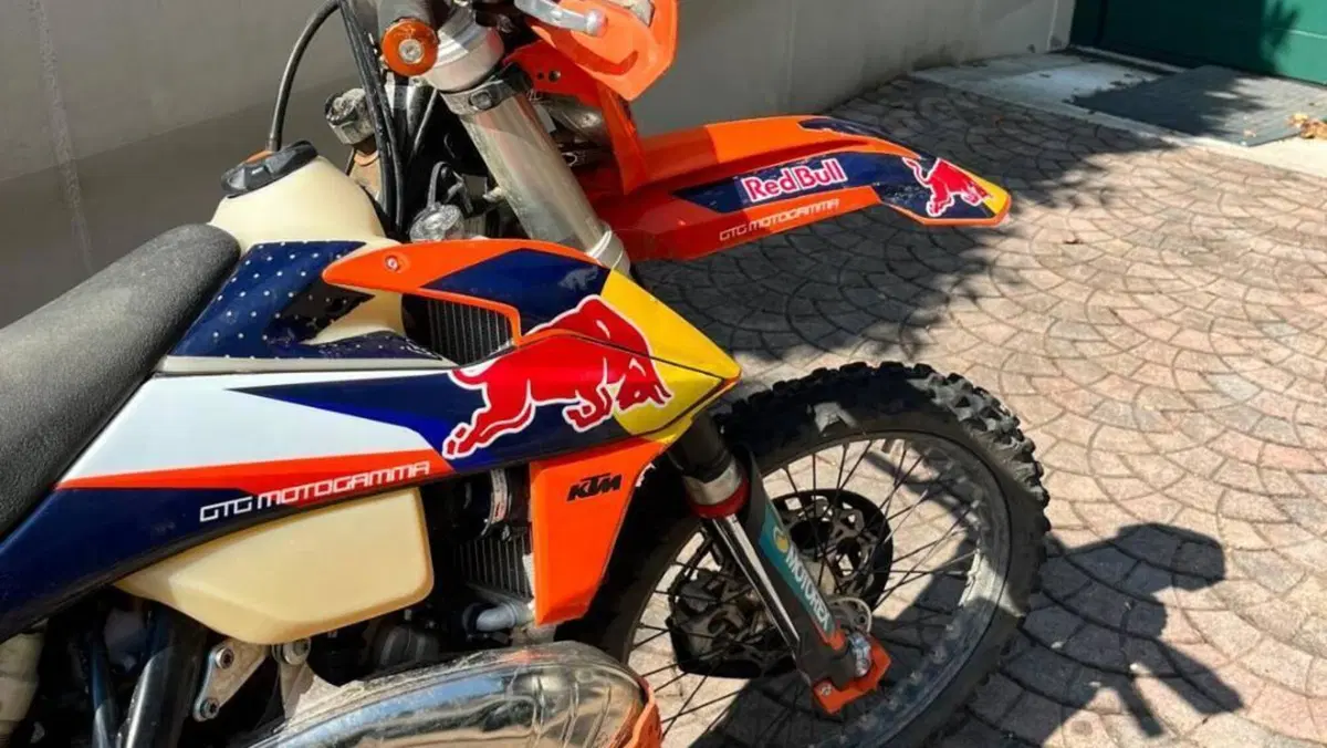 KTM 250 EXC TPI (2021)  (2)