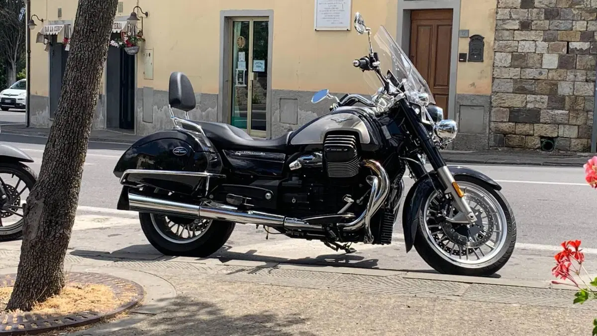 Moto Guzzi California 1400 Touring (2017 - 20)  (5)