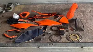 KTM 125 SX (2020)  (3)