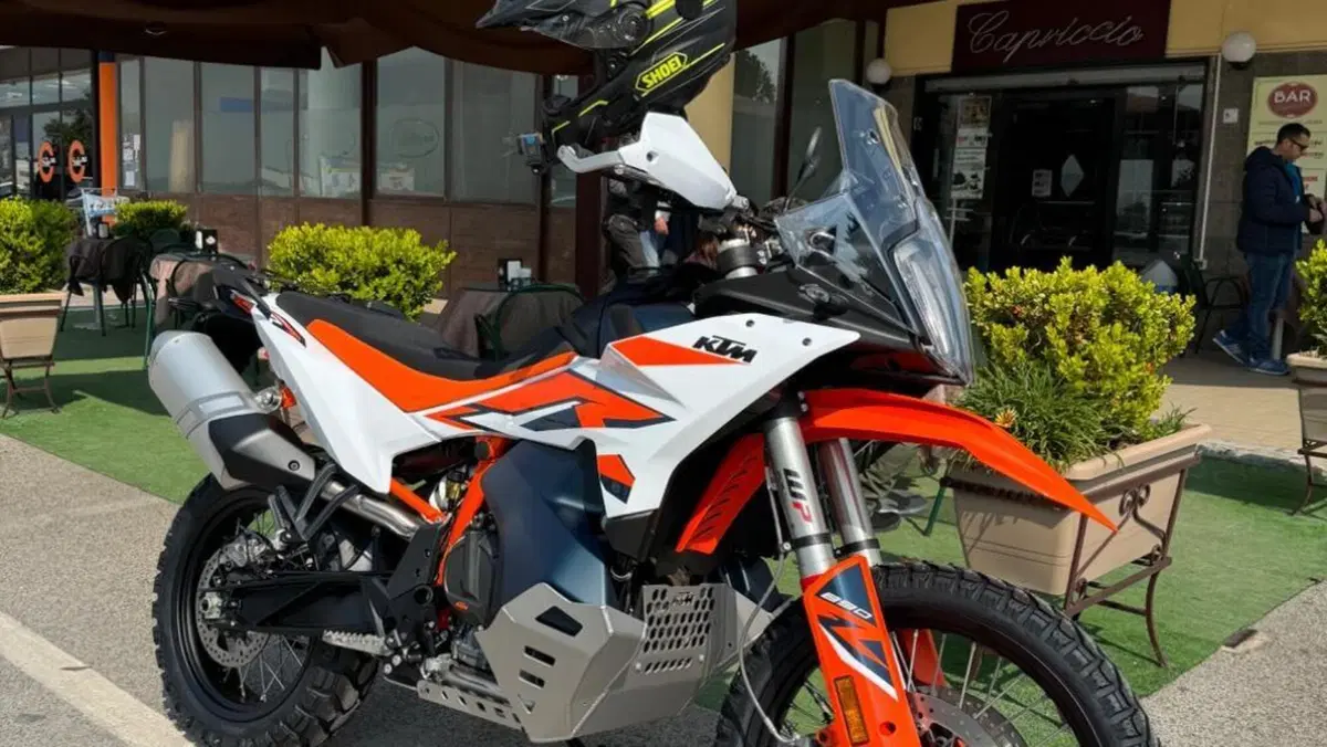 KTM 890 Adventure R (2023 - 24)  (4)