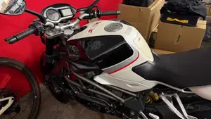 MV Agusta Brutale 1090 RR (2009 - 15)  (2)
