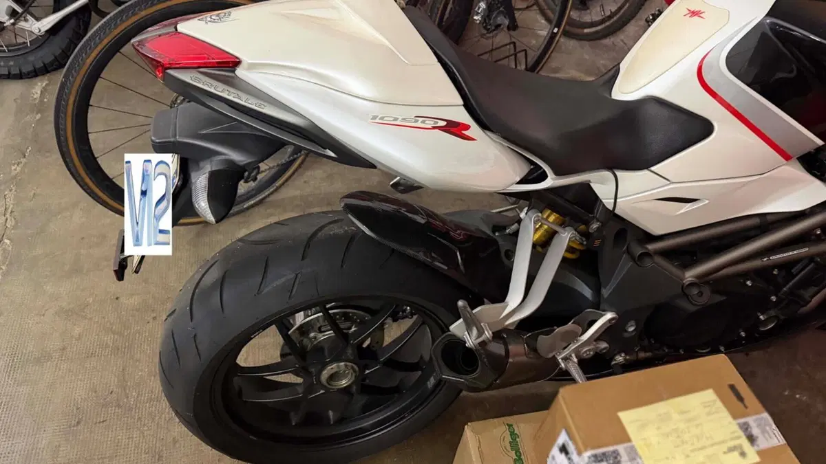 MV Agusta Brutale 1090 RR (2009 - 15)  (7)
