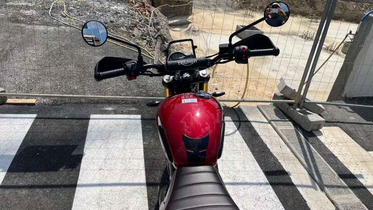 Triumph Scrambler 400 X (2024 - 26)  (7)